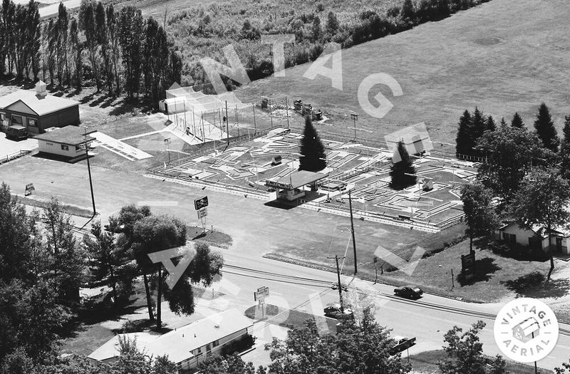 Big Lake Mini Golf (Big Lake Creamery) - 1983 (newer photo)